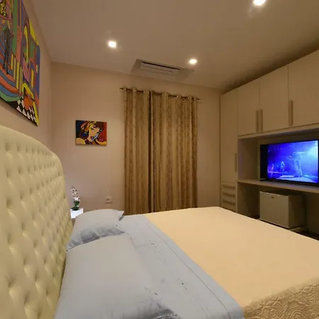 Pop Art Exclusive Guest house *